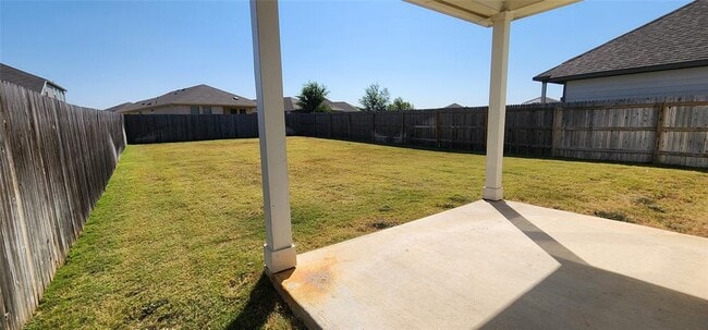 244 Los Olives Ln in Liberty Hill, TX - Building Photo - Building Photo