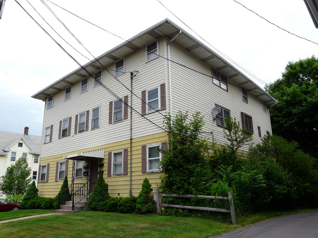 545 Stanley St in New Britain, CT - Building Photo - Building Photo