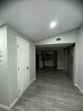 5303 N 34th St in Tampa, FL - Building Photo - Building Photo