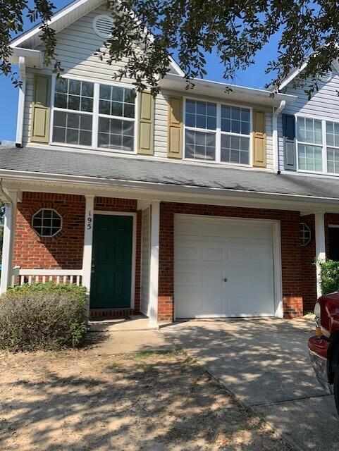 195 Swaying Pine Ct in Crestview, FL - Building Photo