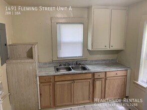 1491 Fleming St-Unit -A in Greenville, NC - Foto de edificio - Building Photo