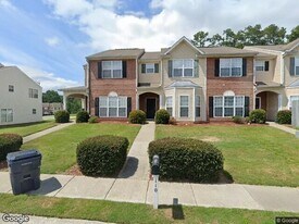 5110 Oakley Commons Blvd, Unit 206 in Union City, GA - Building Photo