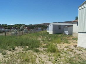 702 Daley St in Rawlins, WY - Foto de edificio - Building Photo