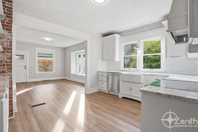 property at 1321 NW Drake Way