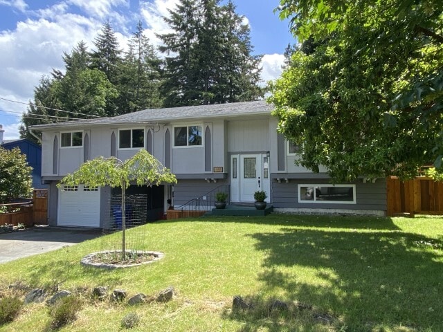 property at 3667 Reynolds Rd