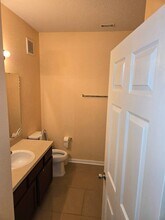 6915 Ortega Woods Dr in Jacksonville, FL - Building Photo - Building Photo