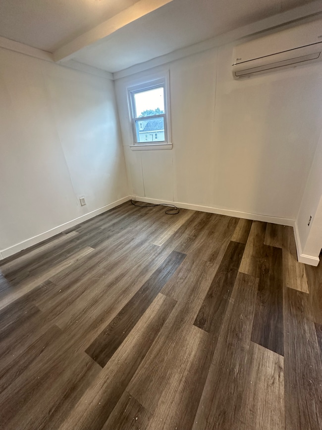property at 85 Lakeview Ave
