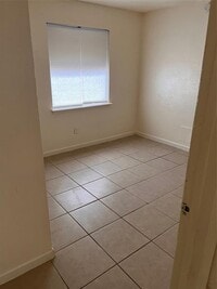 5415 Ridgemont Pl - 8