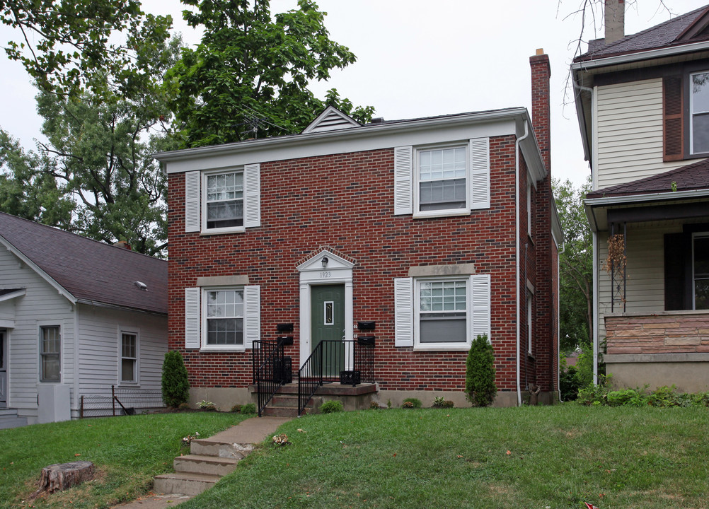 1923 Auburn Ave in Dayton, OH - Foto de edificio