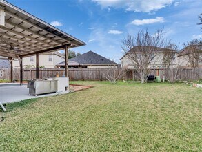 19302 Juniper Vale Cir in Houston, TX - Building Photo - Building Photo