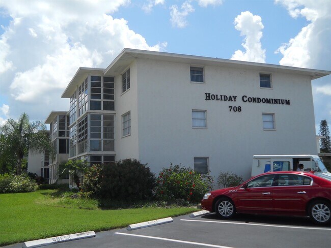 property at 708 S Tamiami Trl