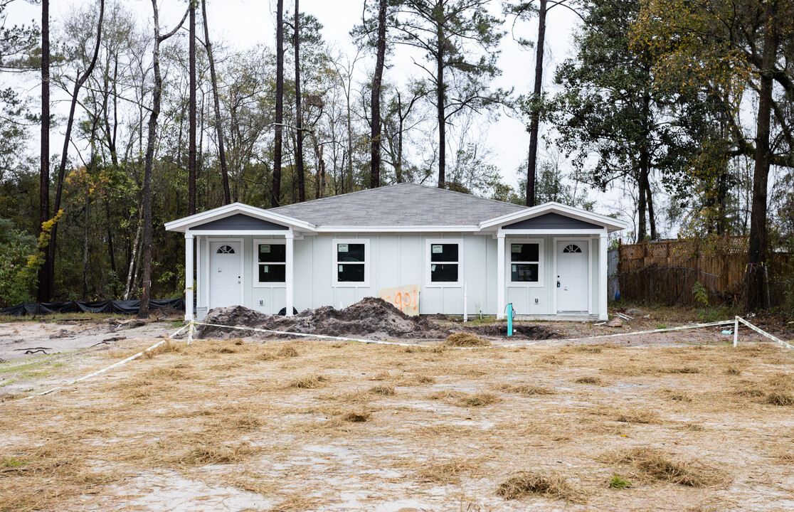 6981 Lenox Ave in Jacksonville, FL - Building Photo