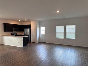 1140 Cattail Ln in Bastrop, TX - Building Photo - Building Photo