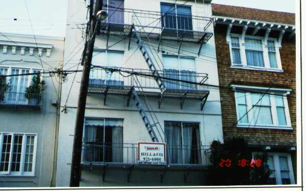 2464 Vallejo St in San Francisco, CA - Building Photo