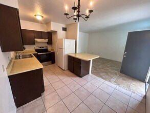1132 Paseo Juanita in Sierra Vista, AZ - Building Photo - Building Photo