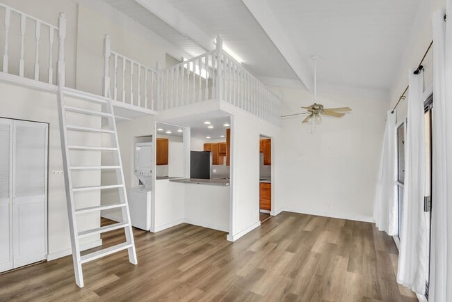 79-7199-7199 Mamalahoa Hwy in Holualoa, HI - Building Photo - Building Photo