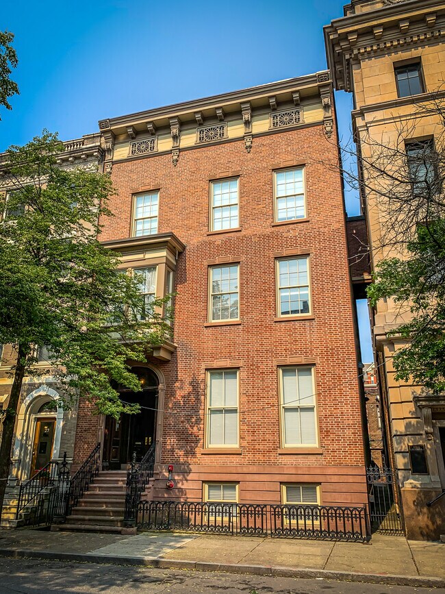 25 2nd St Apartments and Nearby Troy Apartments For Rent Troy, NY