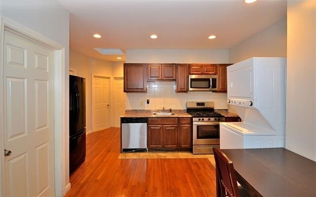 53 Claremont Ave in Jersey City, NJ - Building Photo - Building Photo
