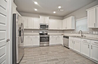 1287 N Sicily Ln in Fayetteville, AR - Building Photo - Building Photo