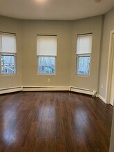 16 Rock Valley Ave in Everett, MA - Building Photo - Building Photo