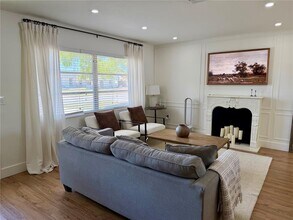 3157 Novus St in Sarasota, FL - Building Photo - Building Photo