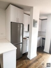 EAST 35 STREET in New York, NY - Building Photo - Building Photo