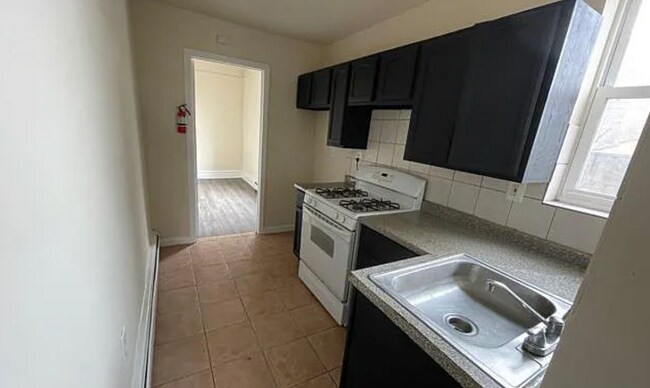 45 Jones St in Newark, NJ - Building Photo - Building Photo