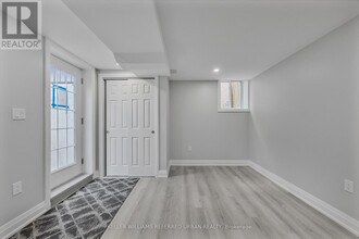2319 Jack Crescent in Innisfil, ON - Building Photo - Building Photo