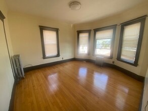 7 Goddard Rd-Unit -#3 in Brockton, MA - Building Photo - Building Photo