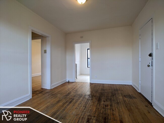 3306 W Schubert Ave in Chicago, IL - Building Photo - Building Photo