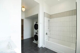 30 W Broad St in Rochester, NY - Building Photo