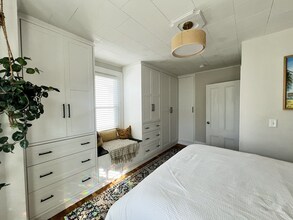 42 Hamilton St in Everett, MA - Building Photo - Building Photo