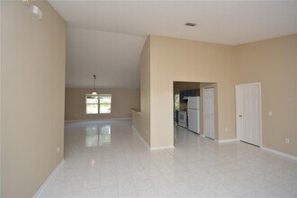 12 Pine Brook Dr in Palm Coast, FL - Building Photo - Building Photo
