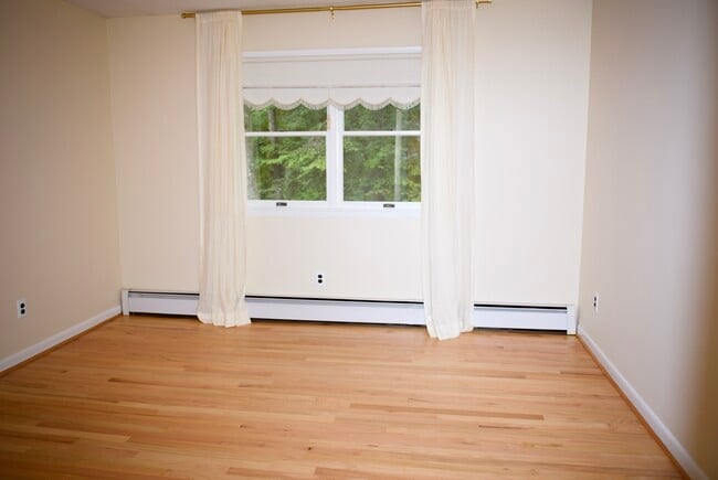 8814 Kentucky Ave in La Plata, MD - Building Photo - Building Photo
