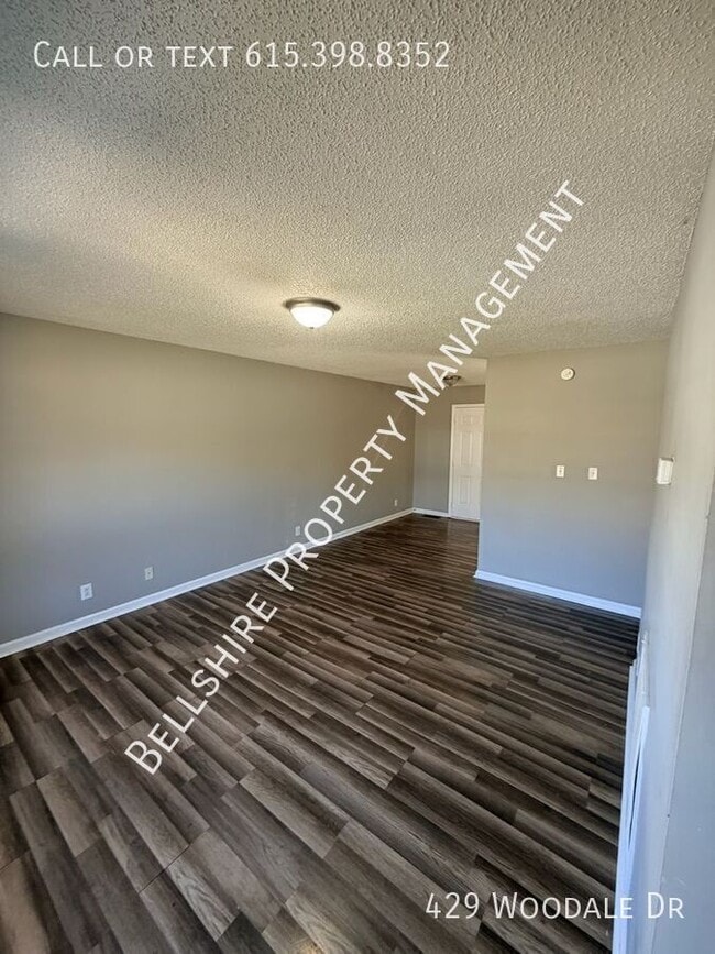 429 Woodale Dr in Clarksville, TN - Building Photo - Building Photo