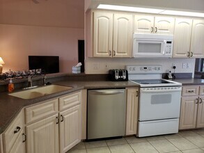 1287 Aken St in Port Charlotte, FL - Building Photo - Building Photo