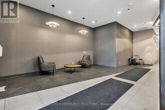 60 Frederick St in Kitchener, ON - Building Photo - Building Photo