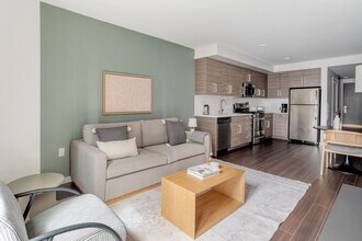 150 Van Ness Ave in San Francisco, CA - Building Photo - Building Photo