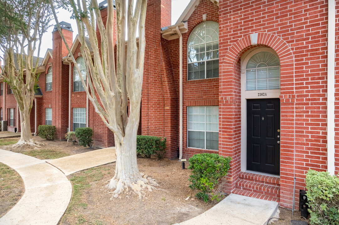 Miramar Townhomes in Houston, TX - Building Photo