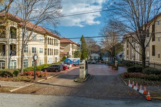 Tuscany in Atlanta, GA - Foto de edificio - Building Photo