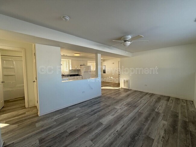 284 W Windsor Terrace in Antioch, IL - Building Photo - Building Photo