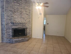 19219 Lazy Valley Dr in Katy, TX - Building Photo - Building Photo
