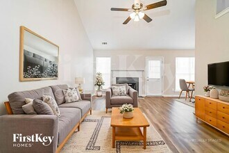 959 Wynnbrook Ln in Jonesboro, GA - Building Photo - Building Photo