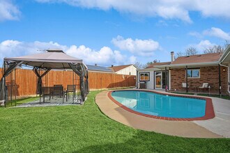 5632 Terry St in The Colony, TX - Building Photo - Building Photo