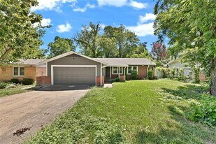 4014 Sun Valley Dr in Dallas, TX - Building Photo