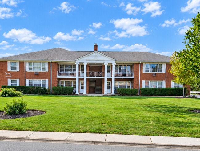 property at 2000 Parkside Dr
