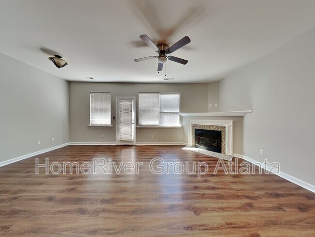 3394 Sable Elm Ct in Atlanta, GA - Building Photo - Building Photo