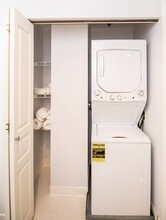 1375 Washington St, Unit #1 in Boston, MA - Foto de edificio - Building Photo