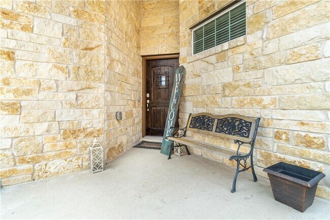 8048 Bassano Dr in Round Rock, TX - Building Photo - Building Photo