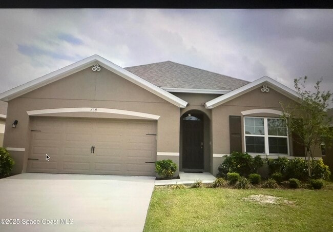 property at 739 Forest Trace Cir